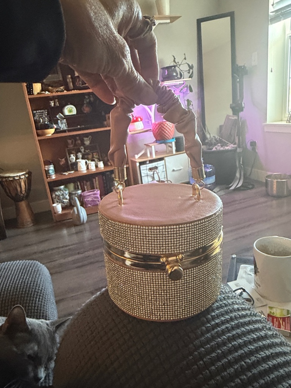 Round Rhinestone Box Handbag in Blush Pink - Picture 4 of 7